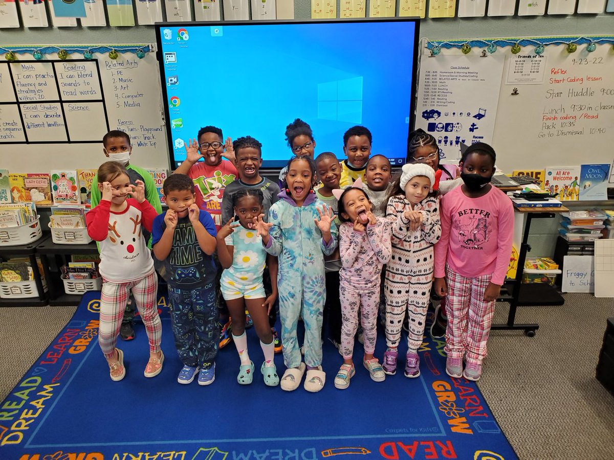 LDawkins14's tweet photo. Jamming in our Jammies for school attendance! Yes! @SEstarsR2 https://t.co/Ee8vgmOLX8