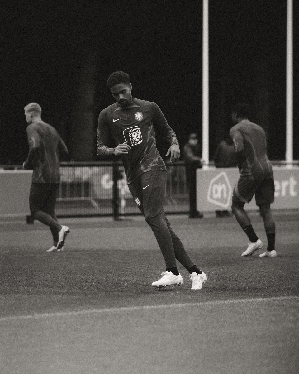 RenschDevyne's tweet image. Recharging day…✔️