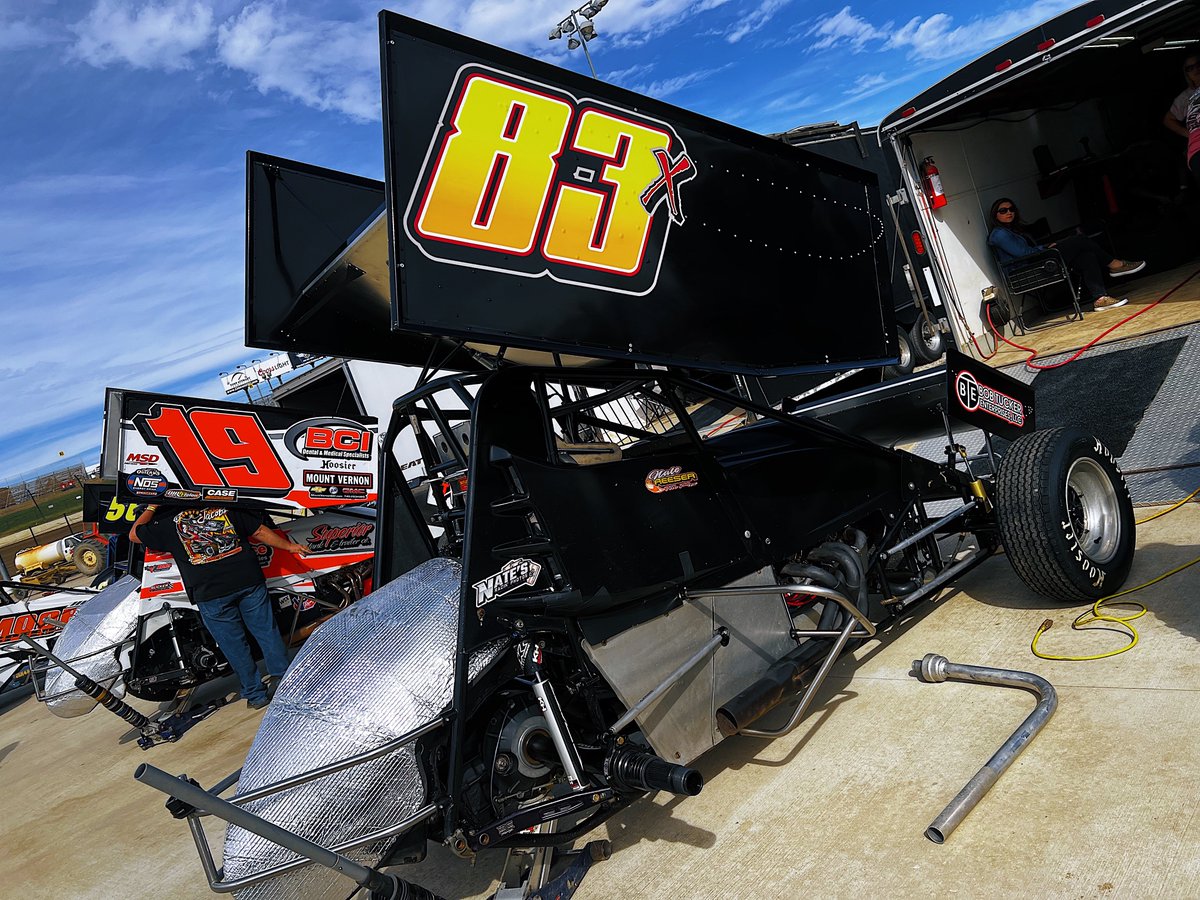 WorldofOutlaws's tweet photo. Both Reesers’ are in the field at @EldoraSpeedway!

@NateReeser83x is in his own #83X with Tyler Reeser driving for @SnowRacing7. https://t.co/ufAARb0Z1G