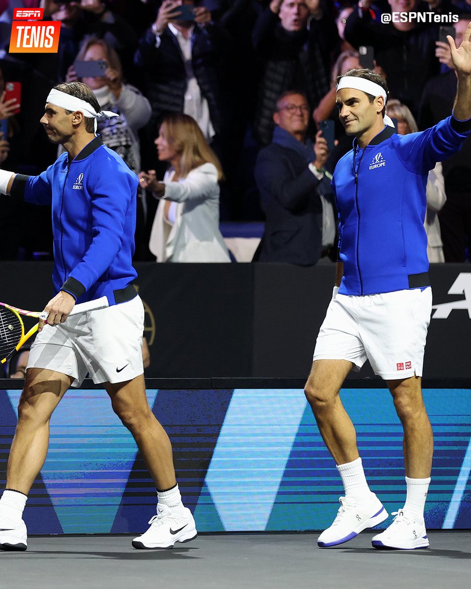 ESPNtenis's tweet photo. Último partido de su carrera al lado de su mayor rival, pero también amigo. 👏

Tan poético como eso. ✨

#LaverCup #HastaSiempreRoger https://t.co/4dQd98P8V6