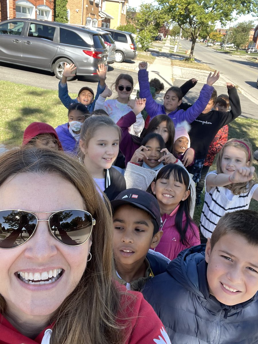 mdacosta11's tweet photo. Today we walked for Terry!! Thank you to all for your donations. Together we can make a difference!! @GregoryGrizzly1 #BetterTogether https://t.co/mzm1zA9xDf
