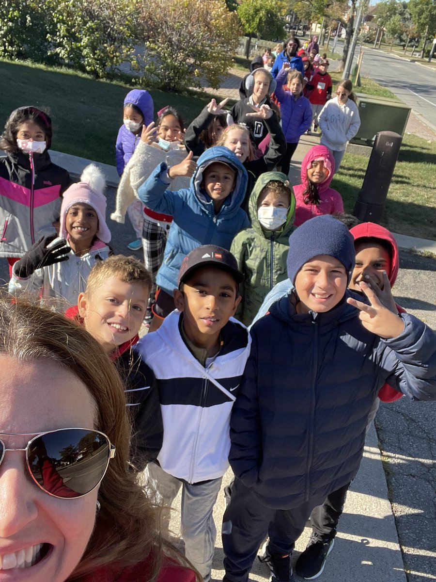 mdacosta11's tweet photo. Today we walked for Terry!! Thank you to all for your donations. Together we can make a difference!! @GregoryGrizzly1 #BetterTogether https://t.co/mzm1zA9xDf