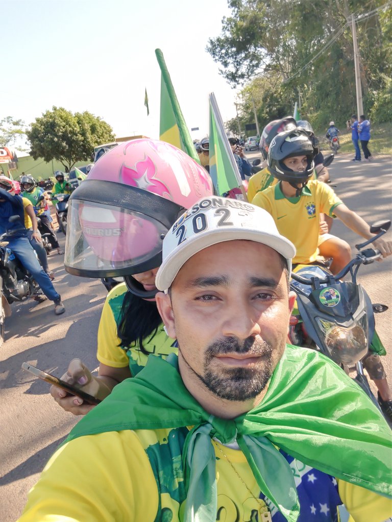 JosimarHeitor2's tweet photo. Deus, pátria e família 🇧🇷🇧🇷22 https://t.co/p6UBQcWT89