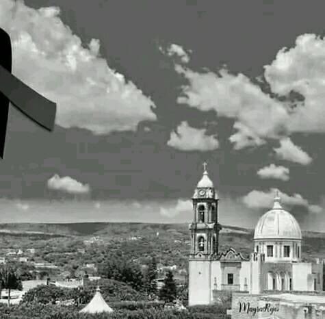 Estrellitasmile's tweet photo. Que regrese La Paz a nuestro municipio Tarimoro Guanajuato 🙏#Tarimoro @diegosinhue https://t.co/Rm6zIULoNw