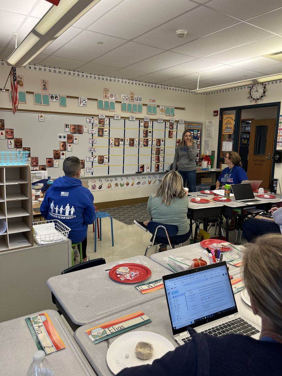 This is what teacher led AM PD looks like! <a href="/qcsdotl/">QCSD OTL</a> <a href="/drlhoffman/">Lisa Hoffman, Ed.D.</a> <a href="/QCSDnews/">QCSD News</a>