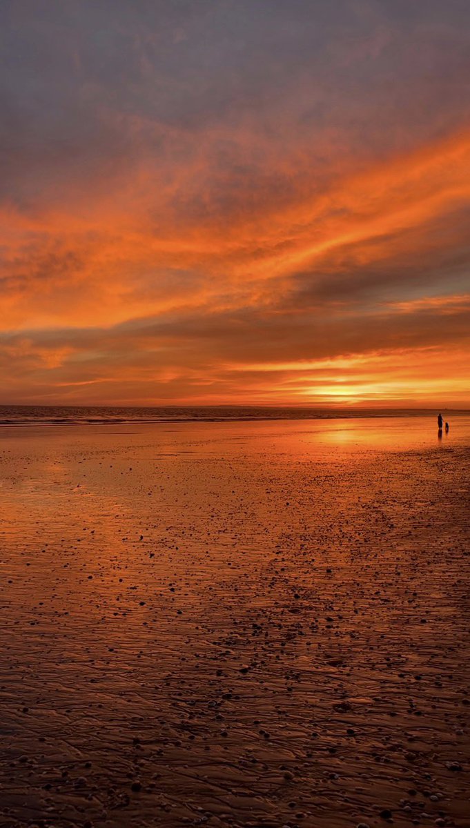 Nada mejor que un atardecer.
Punta Umbría, Huelva