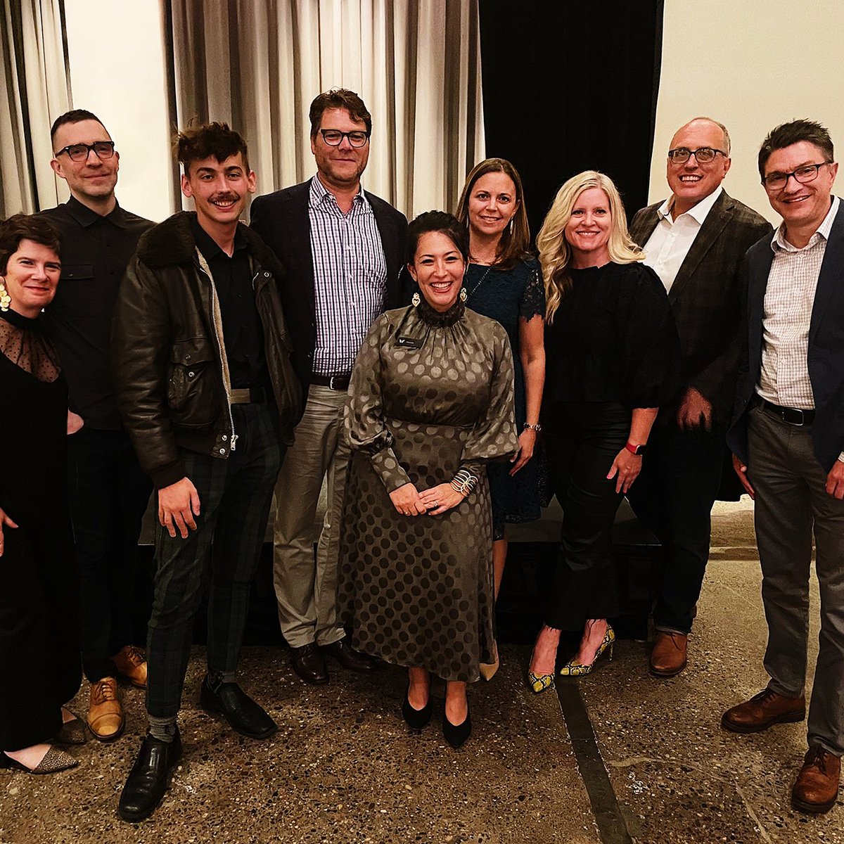Fast_Horse's tweet photo. Last evening, we had the delight of attending #client @milkweed_books ‘s Book Lovers Ball, Poetry Now: the Art of Connection. 

We dined, connected, and celebrated the power of poetry to transform, and even got to meet Ada Limón, the 24th Poet Laureate of the United States! https://t.co/KDIX3bCY1B