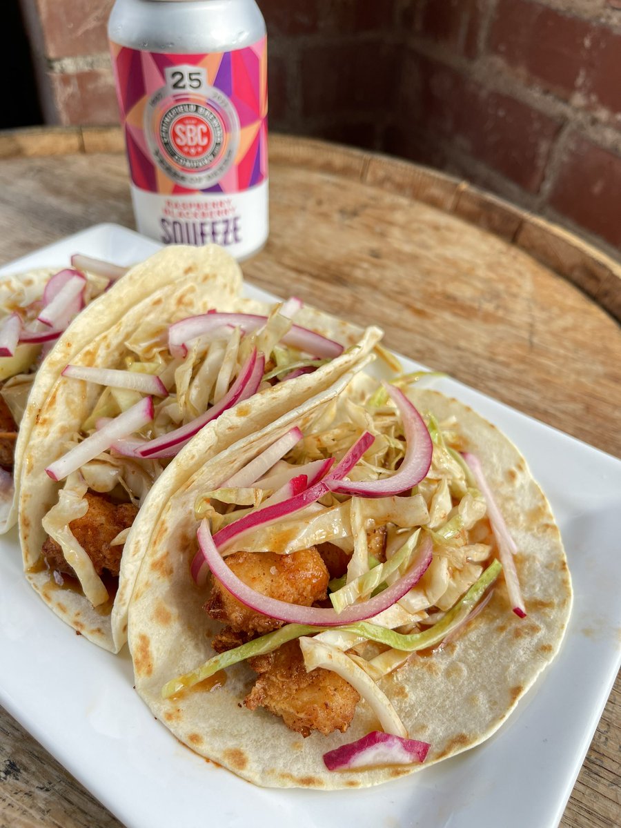Fire Weekend #Taco Special Drop 🤌🏻

🔥Killer Tofu Tacos🔥
Made with delicious house Gochujang Tofu, sesame sriracha slaw, pickled red onion, and radishes 

Pairs BERRY beautifully with SBC’s Raspberry Blackberry Squeeze! 🌺

Y’all…it’s so good. 
Try them this weekend only!