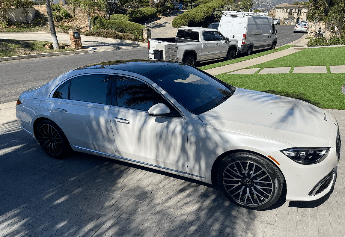 Anthony @ DSR Leasing helped score this 2021 MERCEDES-BENZ S CLASS 4dr Sdn S580 4MATIC Sales Tax Rate Sales Tax Lease Deal for CA customer! Only $1,649.26 per month with tax with $11649.26 total due at signing! MSRP of $118405 Call Anthony today at 949-544-1669 #MERCEDESBENZLea