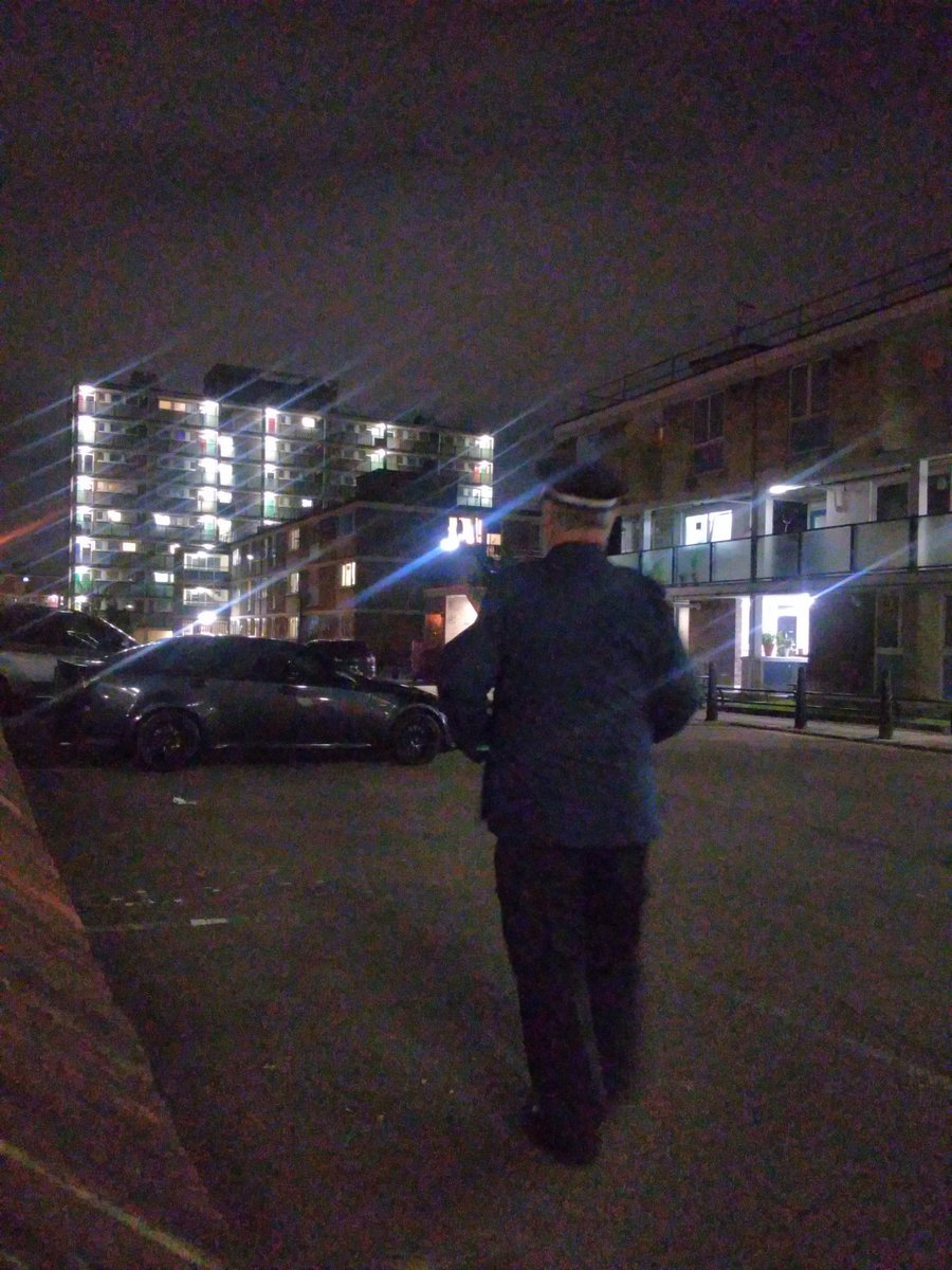 Stepney Green Safer Neighbourhood Team (@mpsstepneygreen) on Twitter photo Evening patrols around the Ward, checking blocks, car parks and a few of our estates. Spoke with some residents while out, some going to the mosque, as well as patrolling Parkguard officers. <a href="/MPSTowerHam/">Tower Hamlets Police</a> Evening patrols around the Ward, checking blocks, car parks and a few of our estates. Spoke with some residents while out, some going to the mosque, as well as patrolling Parkguard officers. <a href="/MPSTowerHam/">Tower Hamlets Police</a>