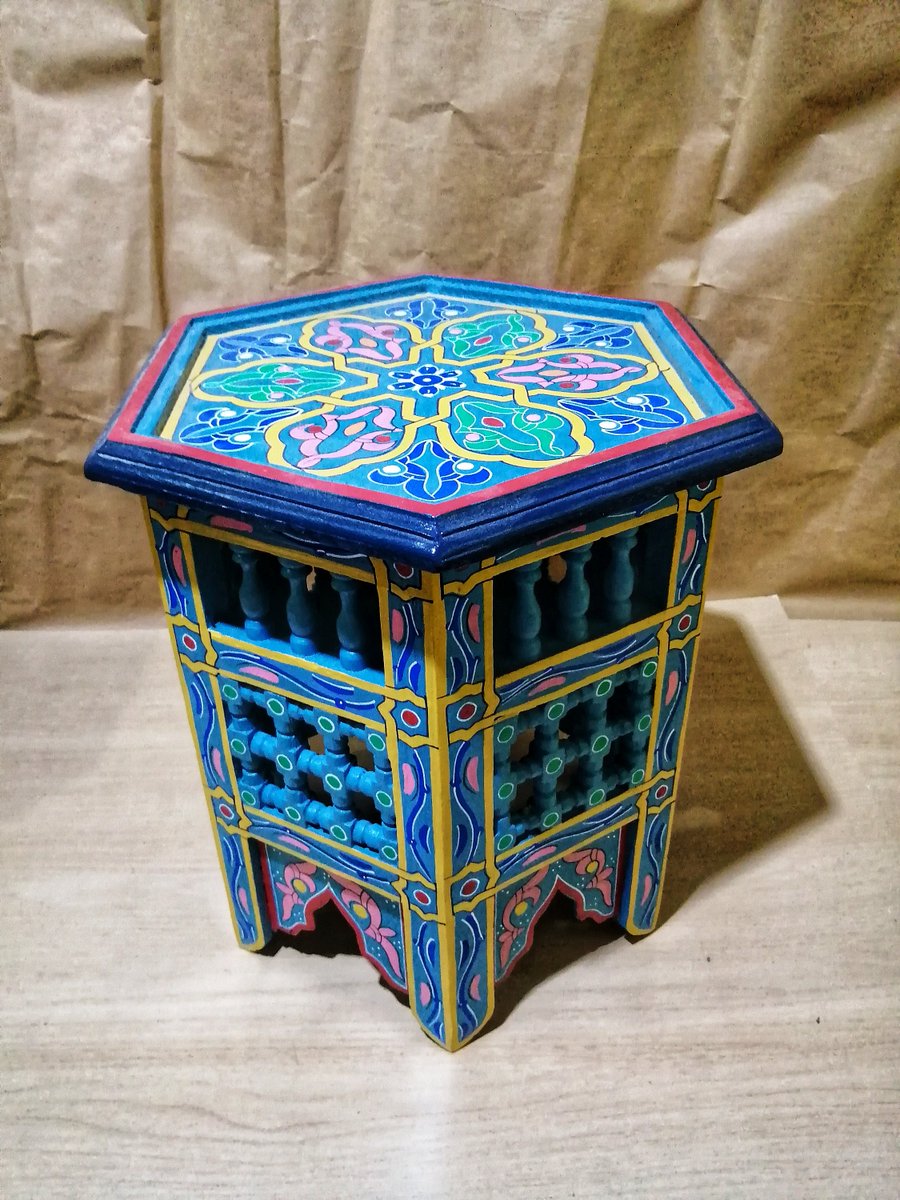 Oussamabout1's tweet photo. Voici ce que je viens d'ajouter dans ma #boutiqueetsy : Octogonal cofee table marocain decor elegant blue side table boho furniture https://t.co/C1YENreann #bleu #artdeco #moroccantable #moroccanfurniture #bluesidetable #uniqueendtable #farmhousetable #cofeetable #hand https://t.co/qkQIIWOduf