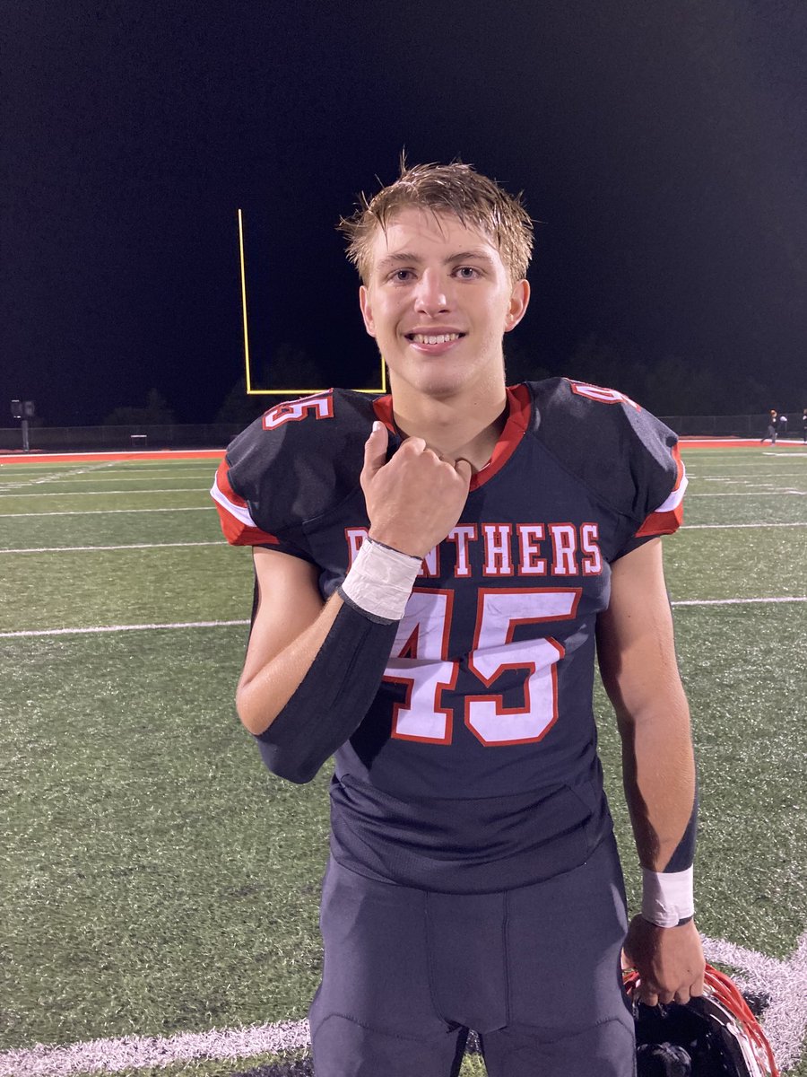 Creston junior Brennan Hayes rushed for 433 yards and two touchdowns in Creston’s 39-0 win over Knoxville. Believed to be a school single-game record. O-line had itself a night!