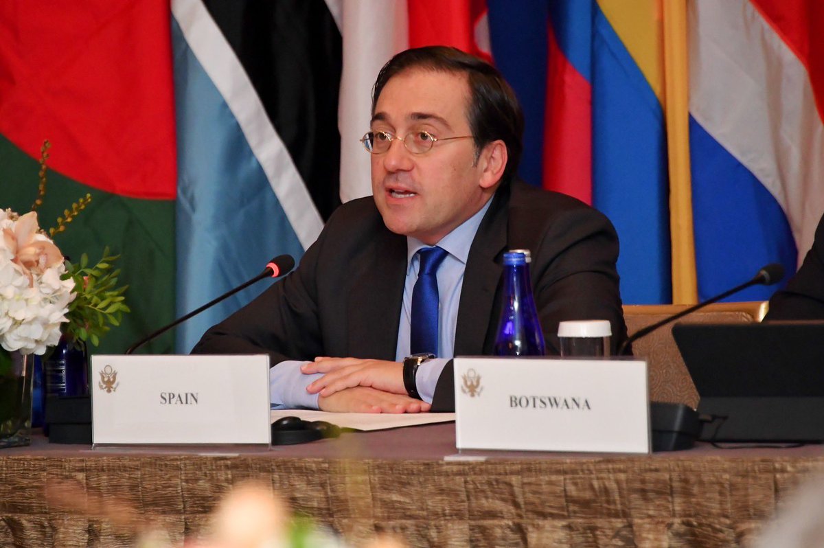 MFAThai's tweet photo. 'Health without Equity is Health with no Security'. DPM/FM attended #COVID19 Global Action Plan Min.Meeting with #US &amp; over 20 countries and IOs, stressing #UHC #ACPHEED #SDG3 #Pandemictreaty as part of Global Health Architecture reform to face #COVID19 &amp;beyond #UNGA77 (23 Sept) https://t.co/nxffxl9xjQ