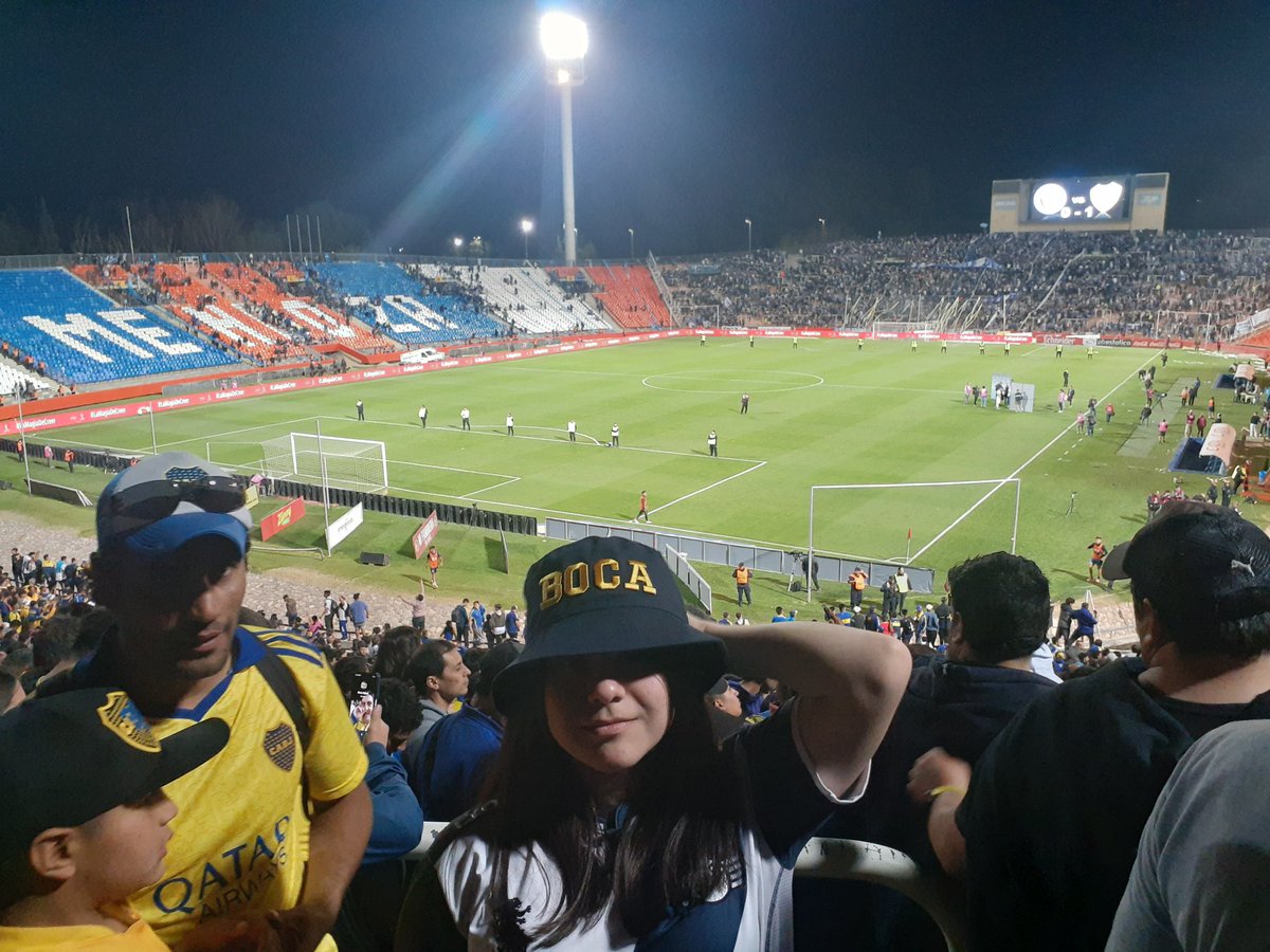 mujicabjs's tweet photo. un sueño 💙💛💙 https://t.co/wvo3xlekel