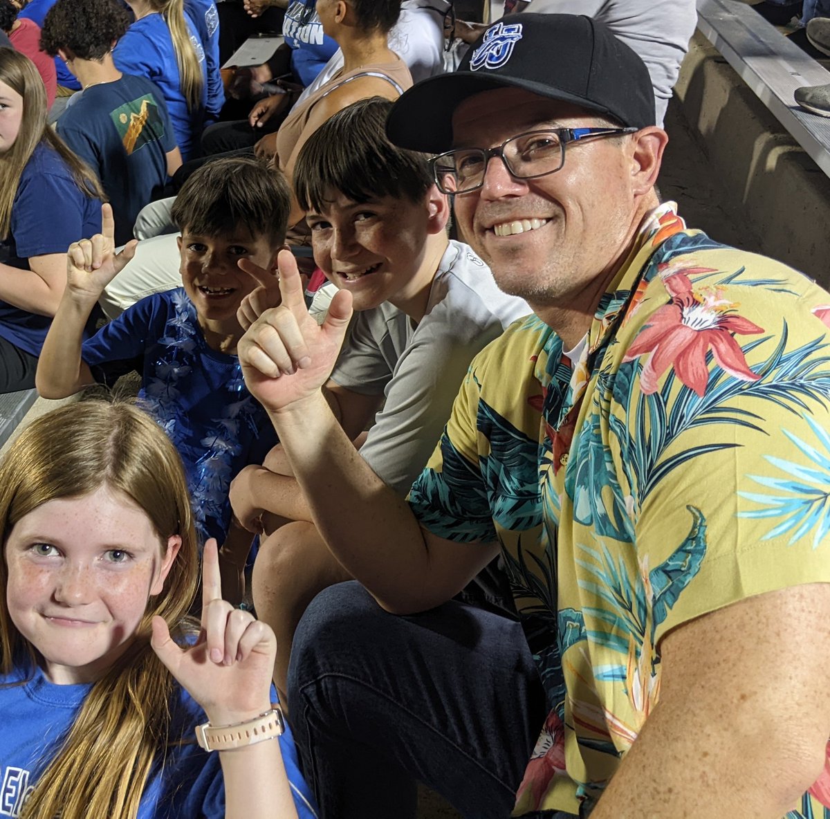 andrews_sea_jay's tweet photo. Always excited to get an invitation to join the @jhsfillies for the Faculty Filly Dance. @NISDJaySEA @NISDJay https://t.co/ARyvtJcYuO