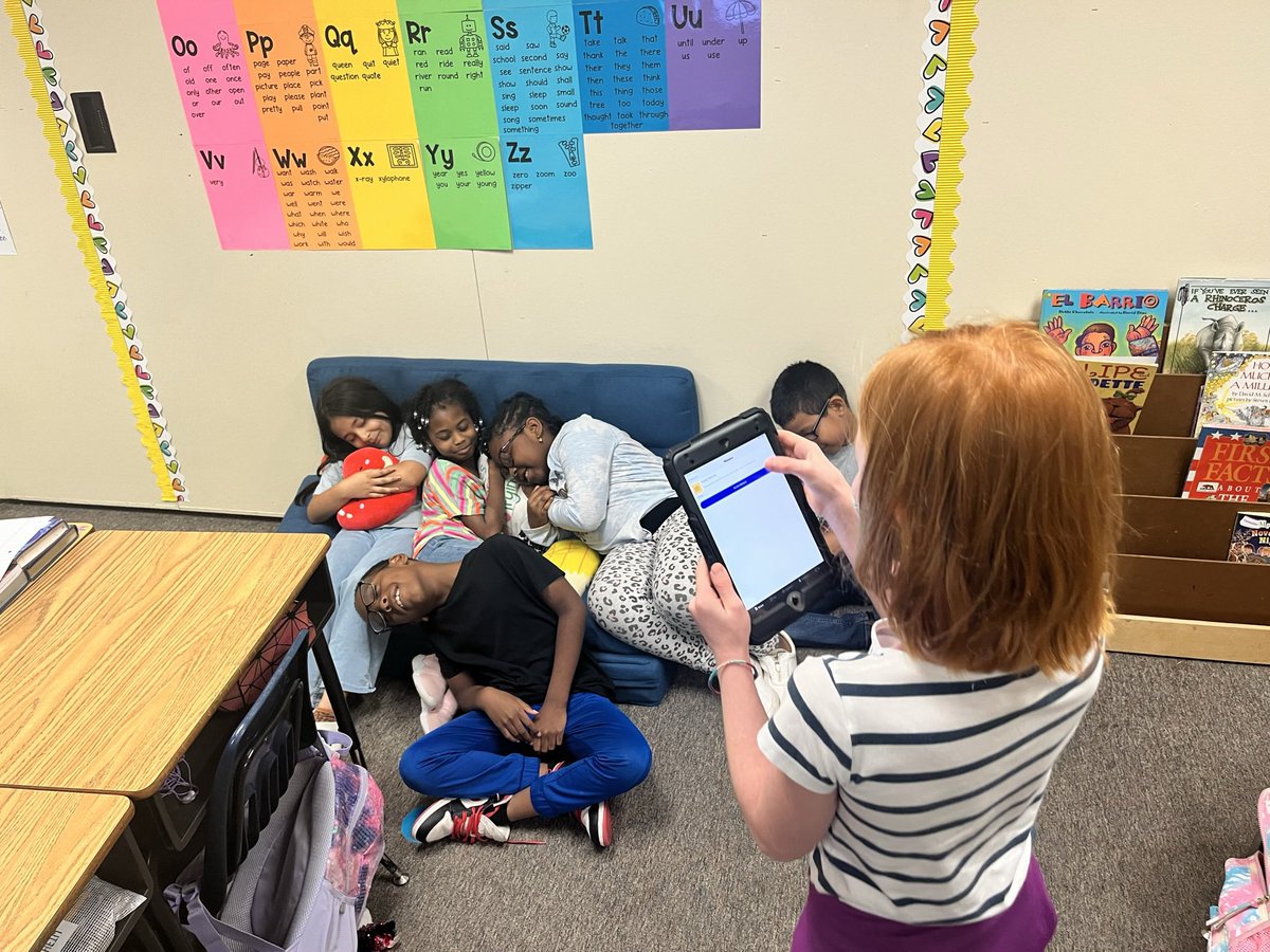 TeachDrWhite's tweet photo. We completed our first @Goosechase to kick off Fall Break! I think I had just as much fun watching the kiddos as they did completing the missions. #Thirdgradelife https://t.co/HLJZc2iagu