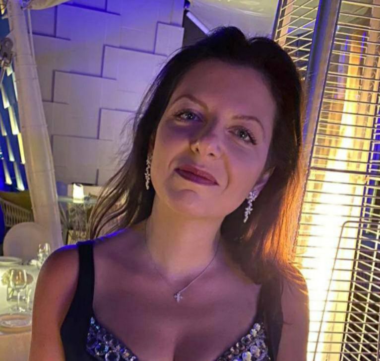 SvetkaSamizdat's tweet photo. Of course, it's lies, baloney, totally absurd, the things these assholes say, it's utter bullshit! ... Problem is, some people believe it.
#russia #putin #simonyan #zakharova #lavrov #russianlies #russianhate #russiaisaterrorisstate https://t.co/ewnNUGgOAl