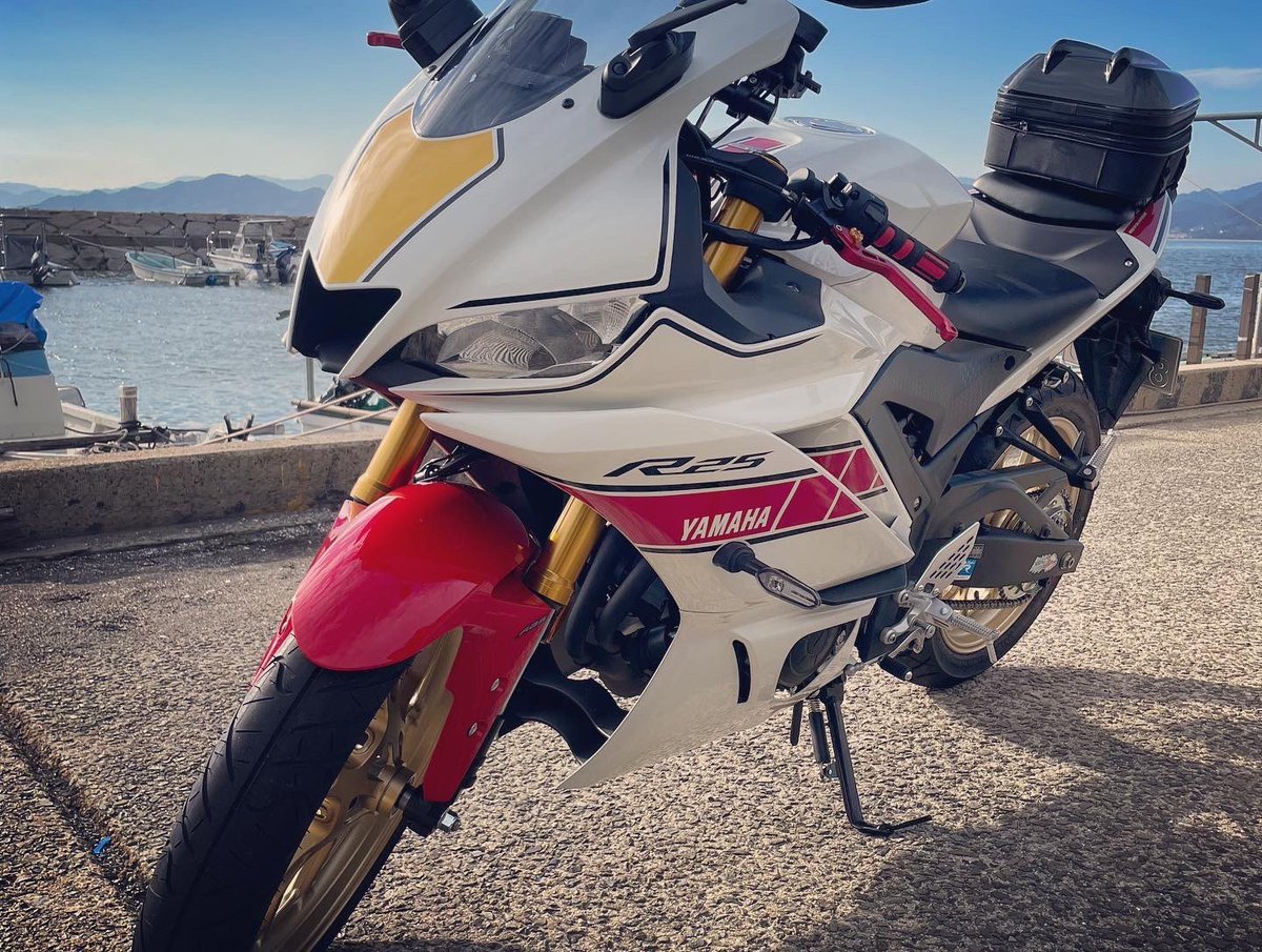 minkanjinbase's tweet photo. #早朝ツーリング
「猫と漁港とR25」
#民間人BASE
#バイク乗りと繋がりたい
#バイク好きと繋がりたい
#yzfr25
#wgp60th https://t.co/AtFRo0u7iL