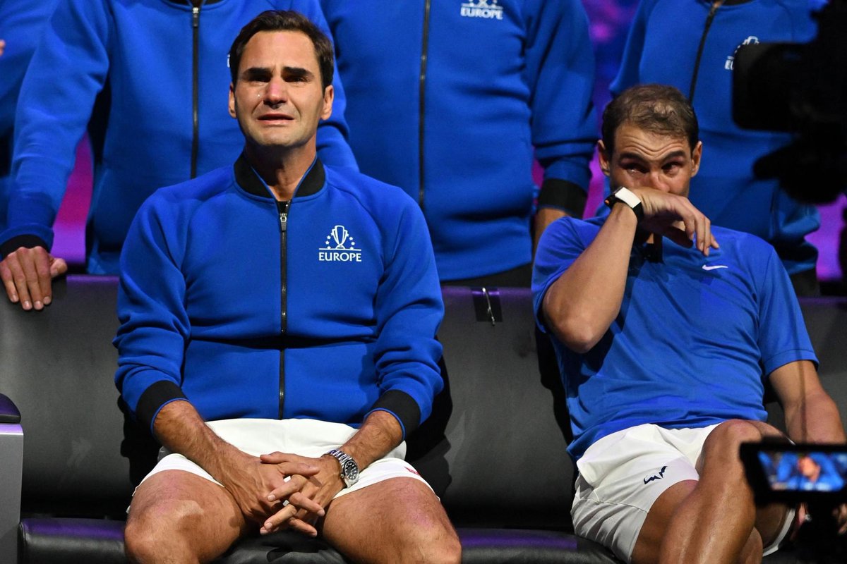 MeryemMusic's tweet photo. Tennis world is saying goodbye to a legend today #RodgerFederer ❤️🎾🏆 https://t.co/4ApKz380Sl