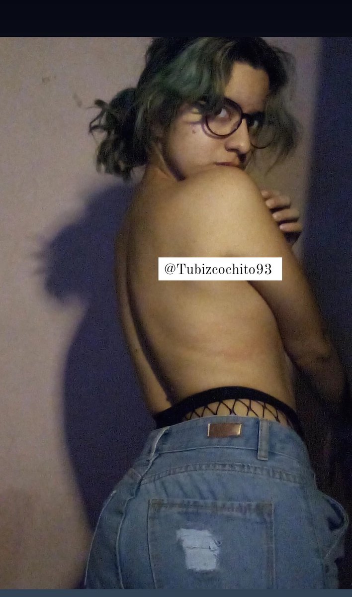tubizcochito93's tweet photo. I'm too busy and depresed lalety :( https://t.co/aQpAGojwU0