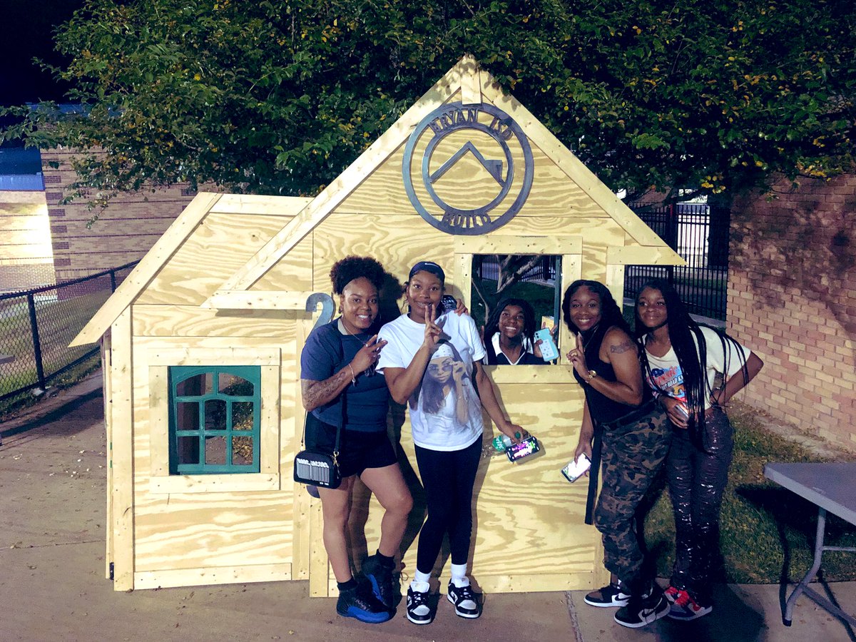 Our  <a href="/BryanISD/">Bryan ISD</a> Student Ambassadors are the BEST! They worked the football concession stand to raise $ for the Bryan ISD Build in partnership with <a href="/habitatbcs/">BCS Habitat for Humanity</a> Students serving the community! Learn how to support us at bryanisd.org/build