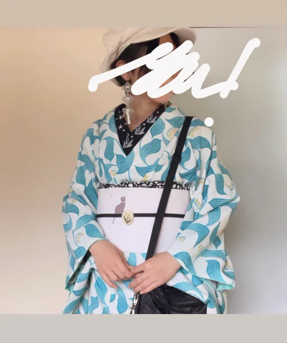 少年山荘にマツオ先生の展示見に行きました 夢二のとこなのでレトロすずらんと前のトークショーの時に見た黑の助(ネコチャッ)が可愛かったので黒猫の帯#youkimono 