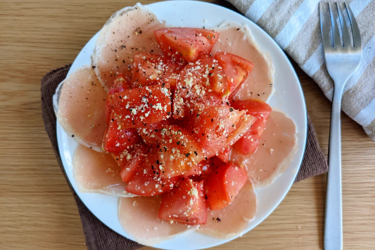 お酒ともすごくよく合いそう！トマト&生ハムを使った「マリネ」レシピ！