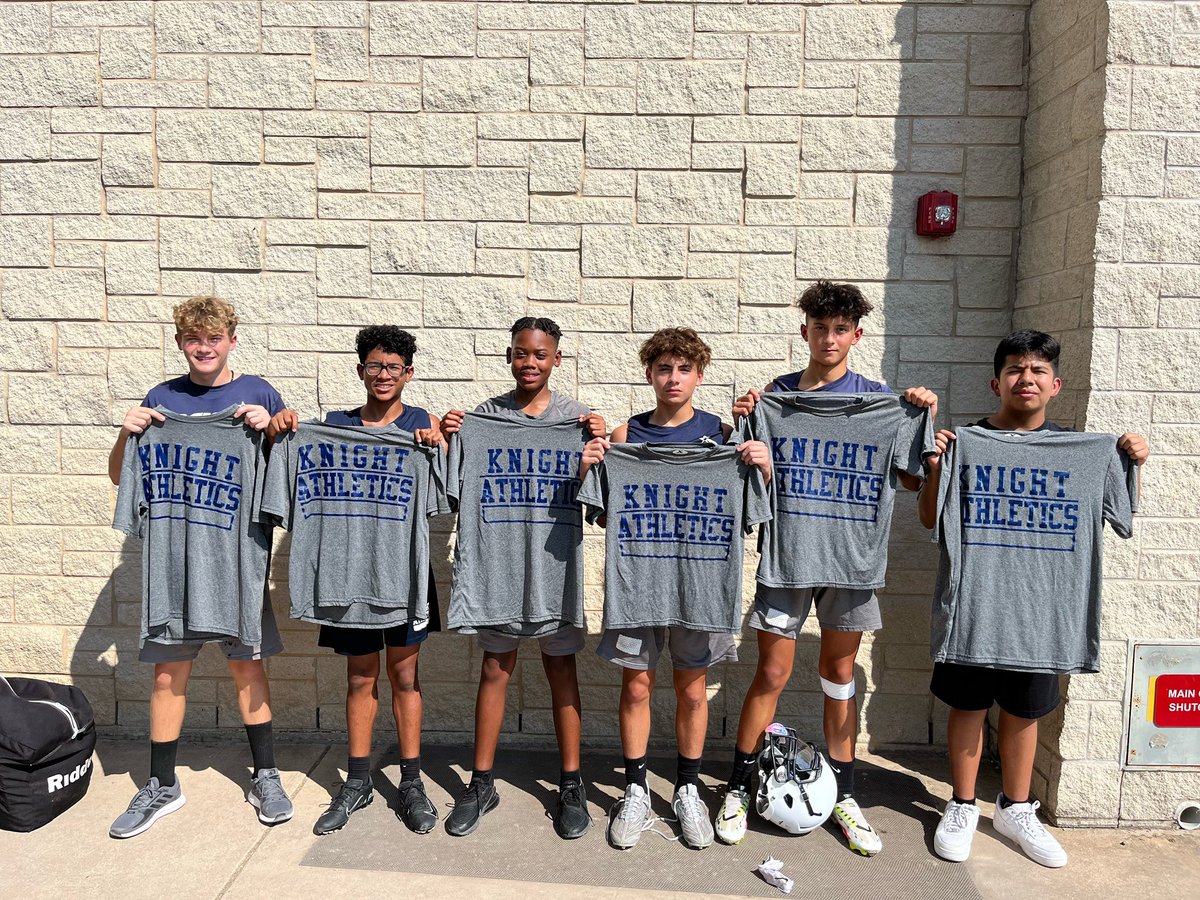 Kelly Lane Middle School Athletics (@kelly_lane_boys) on Twitter photo 8th grade Knights of the Week for the Month Of September! Football, Cross Country, and Off-season all represented! <a href="/KellyLane_MS/">Kelly Lane MS</a> 8th grade Knights of the Week for the Month Of September! Football, Cross Country, and Off-season all represented! <a href="/KellyLane_MS/">Kelly Lane MS</a>