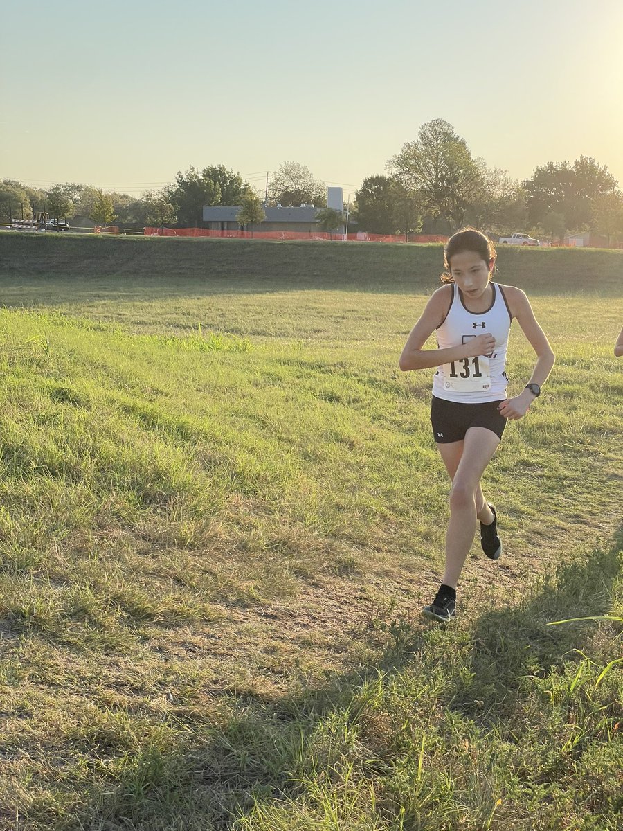 Kylie Acuña continues to roll, placing 4th today at the Little D Classic!  <a href="/DentonISDSports/">Denton ISD Athletics</a> <a href="/CSOSUAVE17/">Mr. Hailey</a>