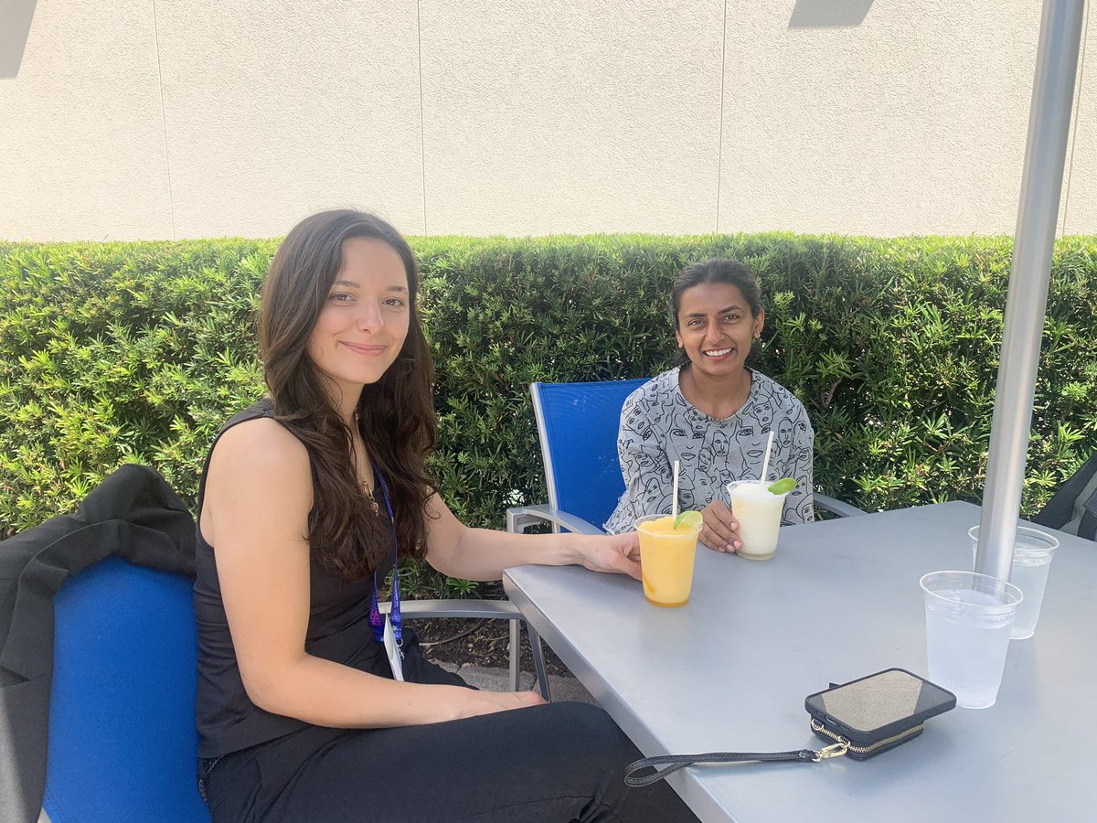cameliadb_'s tweet photo. Had so much fun attending #GHC22! Not to mention that it was a pleasure to meet and chat with the director of Tableau Research, Dr. Vidya Setlur!

@vsetlur @tableau #GHC22 #NextIsNow https://t.co/k4icQJmWQ3