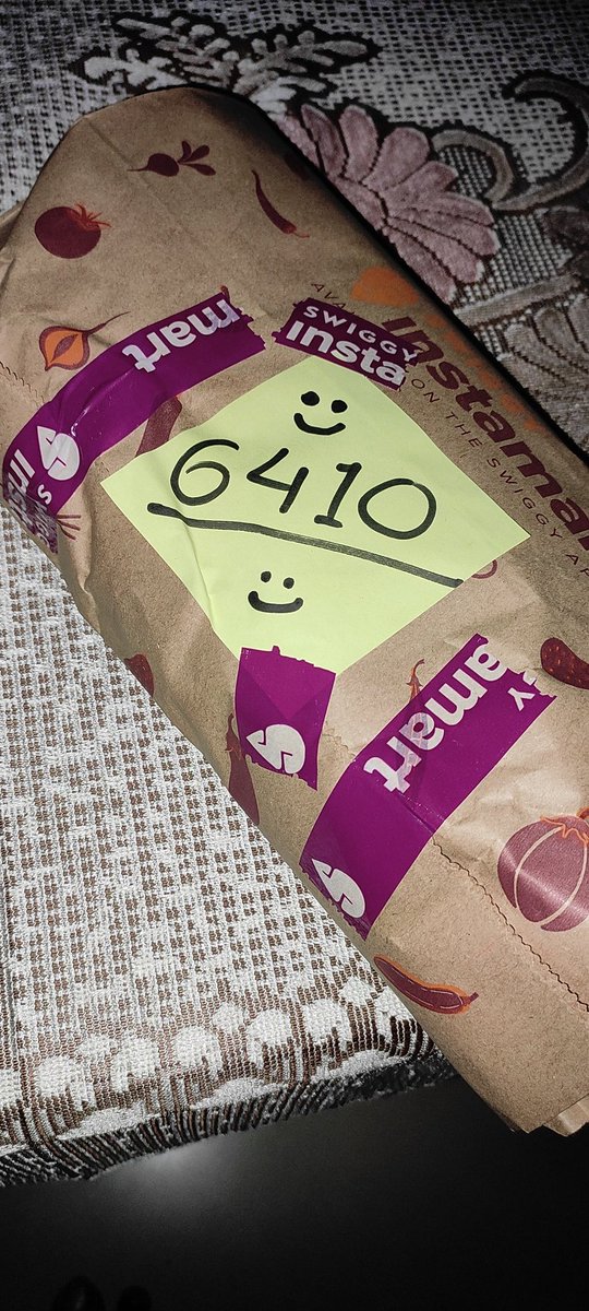 RenukaPathak11's tweet photo. When @SwiggyInstamart delivers your order with a smile at 3am, after a very long tiring day 🙂

Thank you @SwiggyInstamart ❤️❤️which is in kasarvadavli naka in MBC Compound, Ghodbunder road,Thane🙂 https://t.co/lzPlRrN2Hu