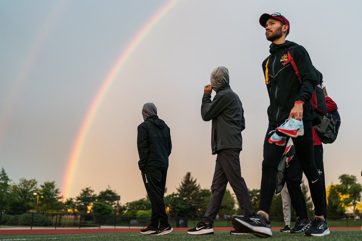 CycloneTrackXC's tweet photo. Meanwhile, back 🏠. 🌪️🌈🌪️

#CycloneSZN #Run4ISU https://t.co/o6fAopdiRT