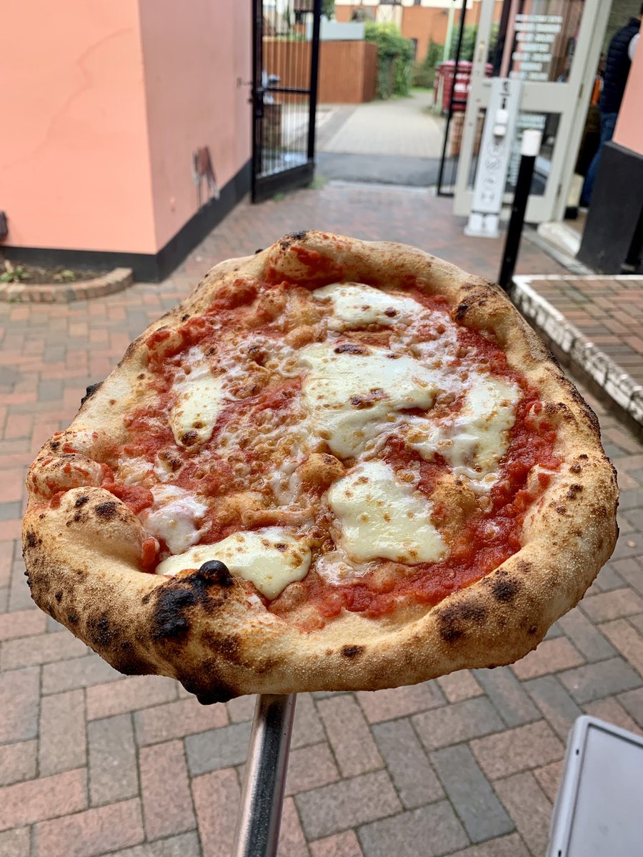 The Little Pizza Oven tweet media