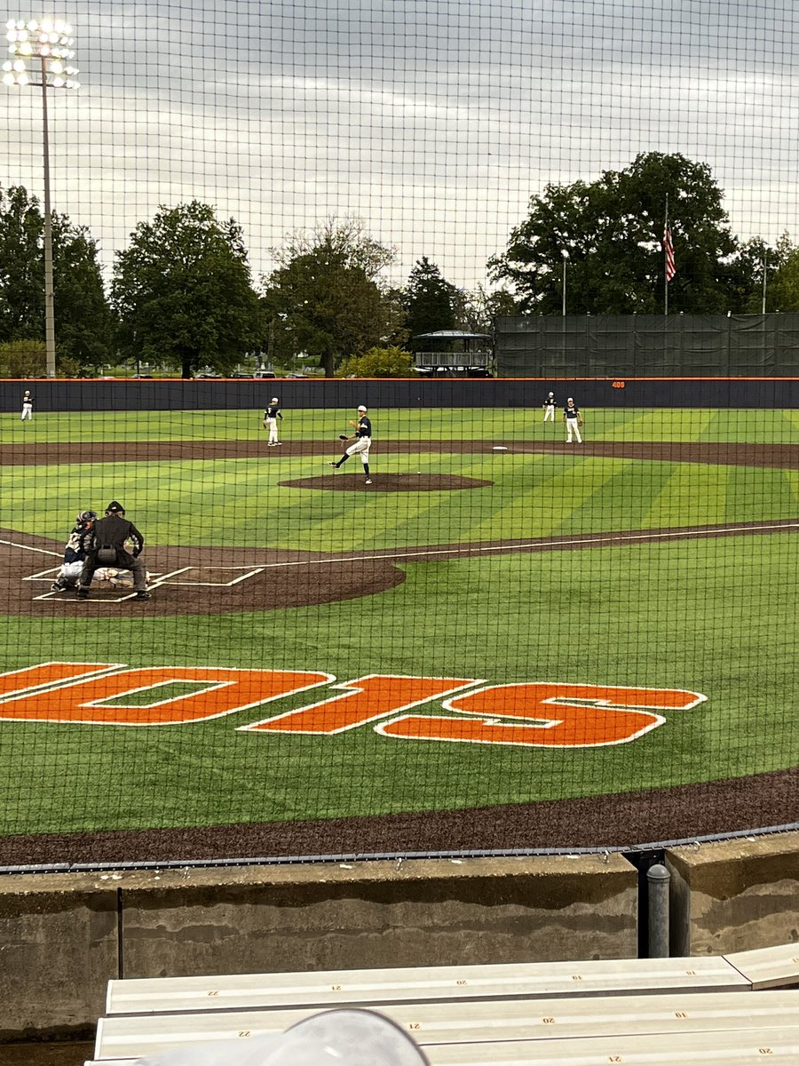 toc1358's tweet photo. @barstoolcarl let’s go @Baseball_UIS no dead mom’s here! https://t.co/UAaYaZSTWR
