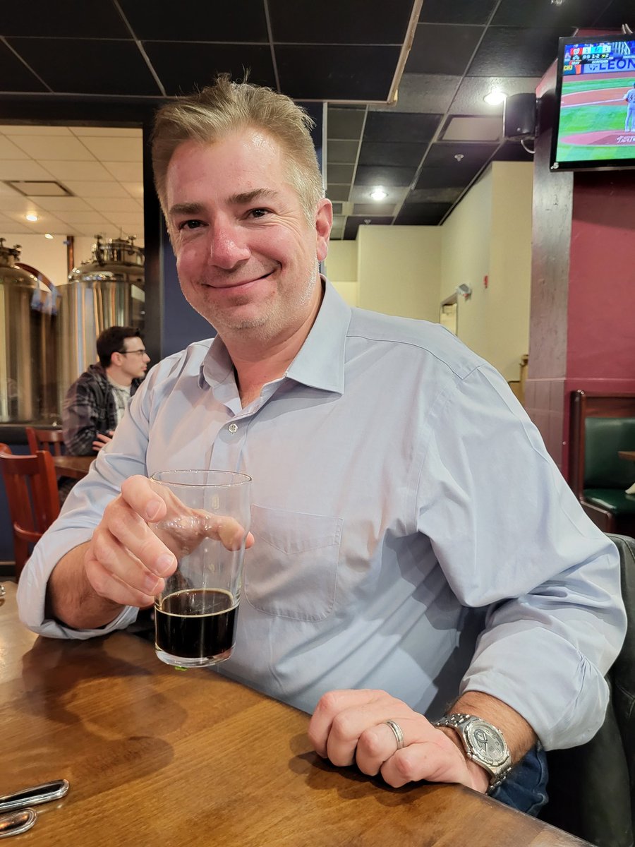 jimgeraghty's tweet photo. Hope your week went as well as mine did. https://t.co/RcEZraJQRl