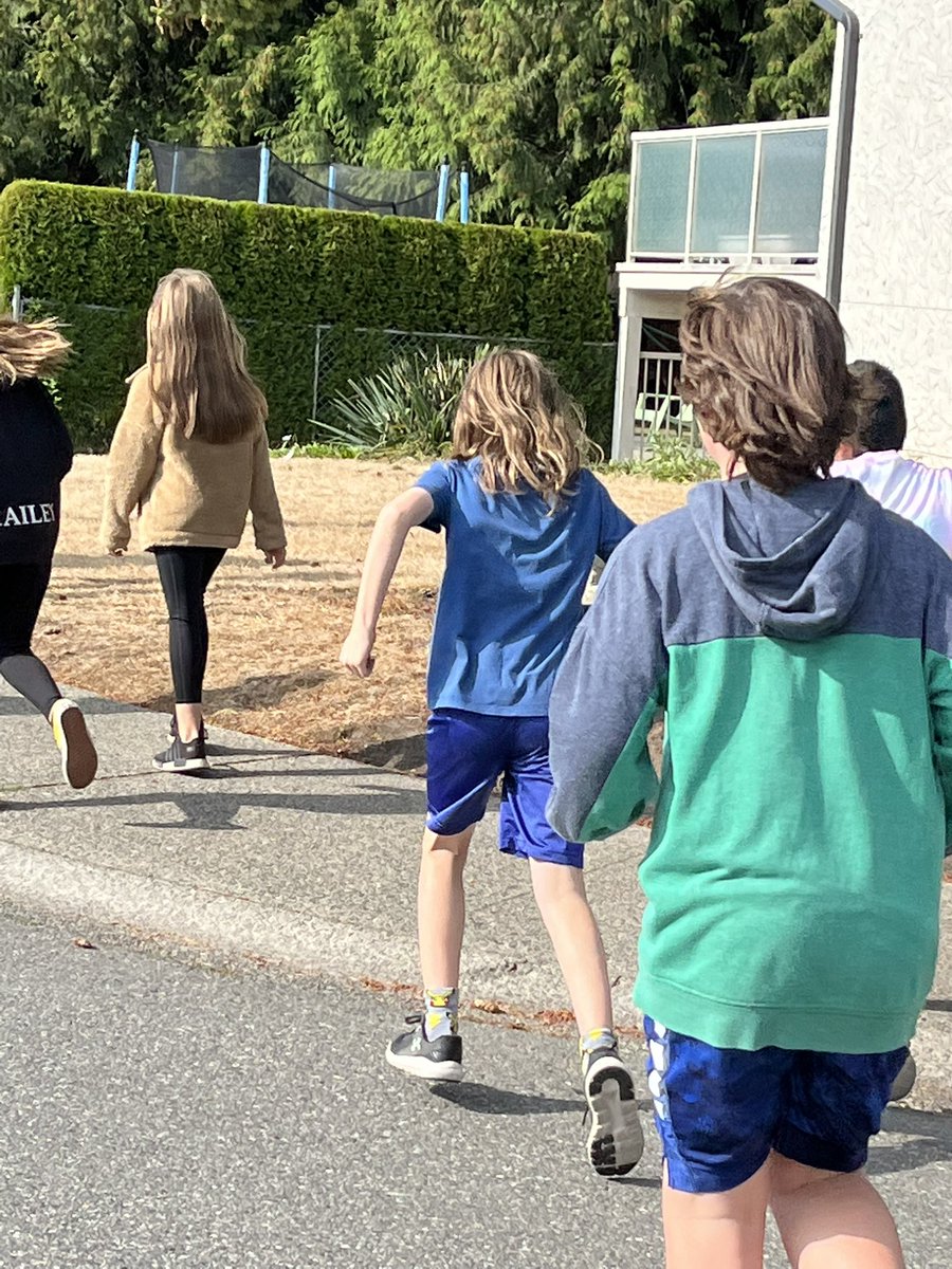 Brooke Elementary tweet media