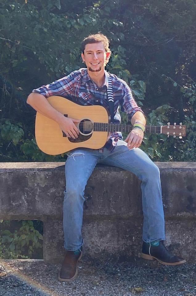 One of our FAVES is here on Saturday!!!!

#localmusic #smalltownsaturdaynight  <a href="/garrettvogel1/">Gary V</a>