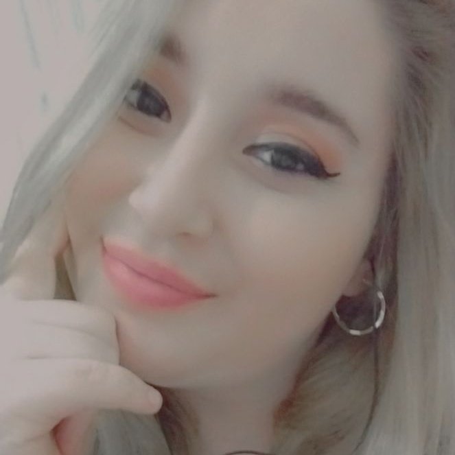 lerisaaa61's tweet photo. #YeniProfilResmi https://t.co/Dv8z2XVC6j