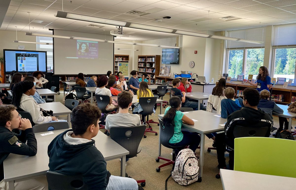 WMSWolfpack's tweet photo. Fantastic Visit with NYT best-selling Author Jennifer Lynn Barnes! Many thanks to @BookmarksNC for this incredible opportunity! #wsfcs #bookmarkfestival @wsfcs @WSFCS_media @jenlynnbarnes https://t.co/iF6w7Z8224