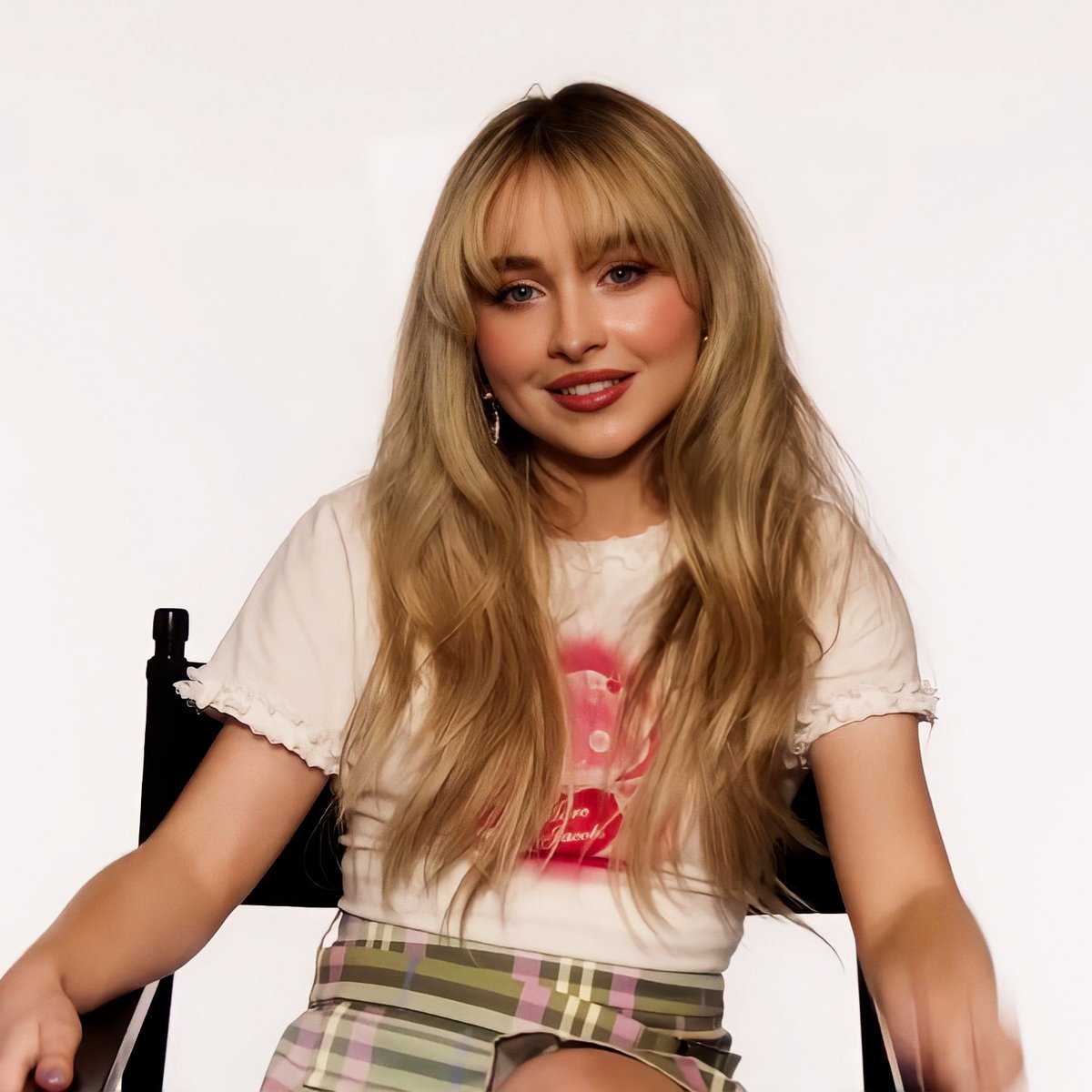 sabrina carpenter pics on Twitter "sabrina carpenter."