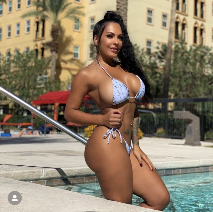 What&rsquo;s the weather like where you are? It&rsquo;s hot here in Oklahoma today.   https://t.co/0dmliQ1lZ1 https://t