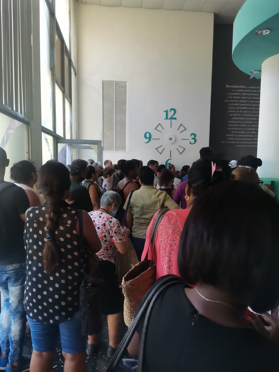 Esta tarde los trabajadores del <a href="/MincinCuba/">Comercio Cuba</a> reafirmaron su participación este 25 de septiembre en el referendo popular del #CódigoDeLasFamilias. 
#CódigoSí