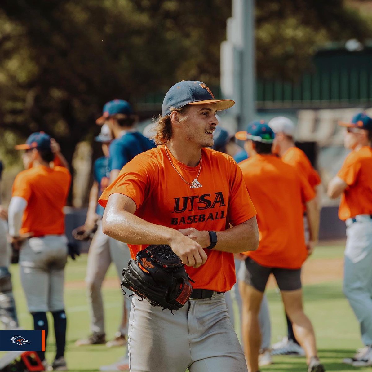 UTSABSB's tweet photo. First day of fall ball 💪✅ 

#BirdsUp 🤙 | #LetsGo210 https://t.co/rAIscVTrLo