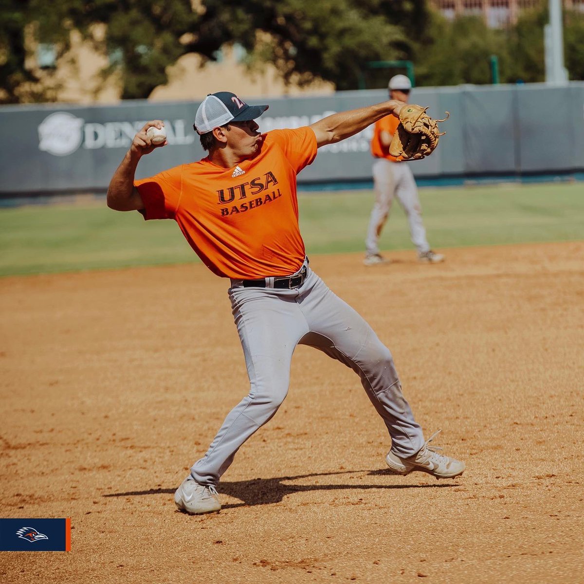 UTSABSB's tweet photo. First day of fall ball 💪✅ 

#BirdsUp 🤙 | #LetsGo210 https://t.co/rAIscVTrLo