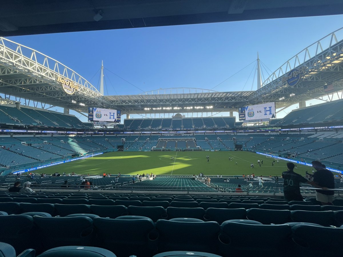 pumpumdelgol's tweet photo. Ya en transmisión Argentina Vs Honduras por @Lared1061 con @dixonvasquez_LR @crisarrioladj siga minuto a minuto, jugada a jugada, gol a gol, la emoción del fútbol WhatsApp 58581061 https://t.co/eE7ARIyO76