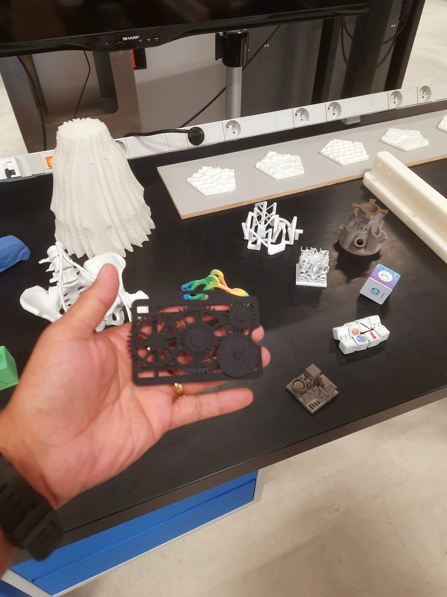AmitK_PhD's tweet photo. Had another round of enriching &amp; productive discussions on Day 2 of the #PRODIGEES Workshop coupled with an exciting excursion to @imredd_uca's #SmartCityInnovationCenter! Got the chance to see real #3D-Printed items and an #AutonomousVehicle! https://t.co/23yGmgq3Mk