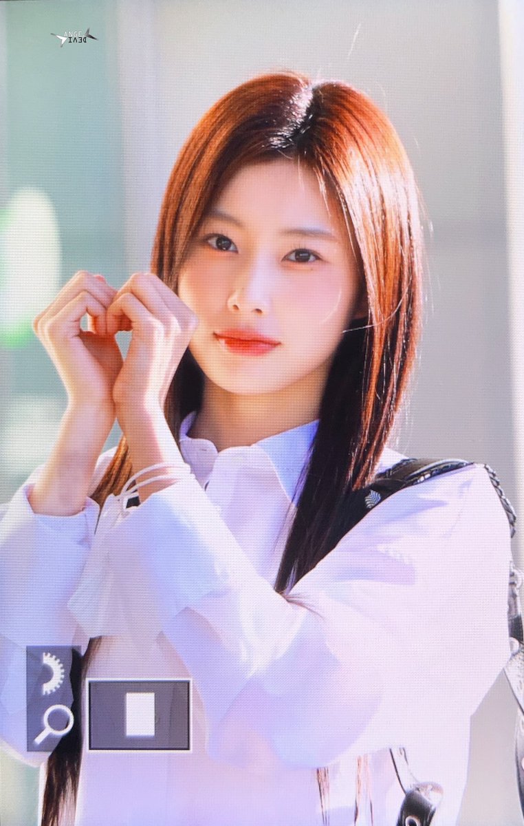 AngelDevil99705's tweet image. 220924 
💜💜💜💜💜

#KangHyeWon #강혜원 #HyeWon
#혜원 #ヘウォン #IZONEhyewon
#IZONE #아이즈원 #AngelDevil99705