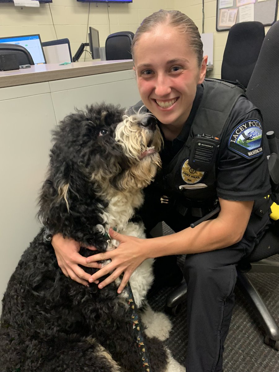 Happy Friday from Trip & Officer Evers! 🤗#NewHire #FieldTraining #Bernedoodle #TherapyDogInTraining #FriYay #Weekend #LaceyUnited #LaceyPD