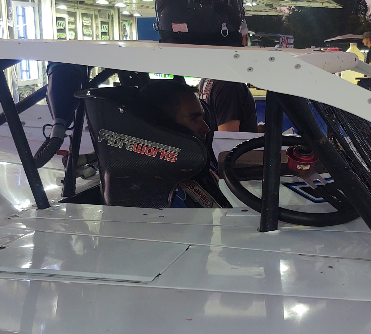 RichardAllenMSR's tweet photo. After setting fast time in @WoOLateModels hot laps, @Josh_Richards1 is getting strapped in for #StatelineShowdown qualifying @boyds_speedway. #DirtLM https://t.co/rMxUJKkHOF