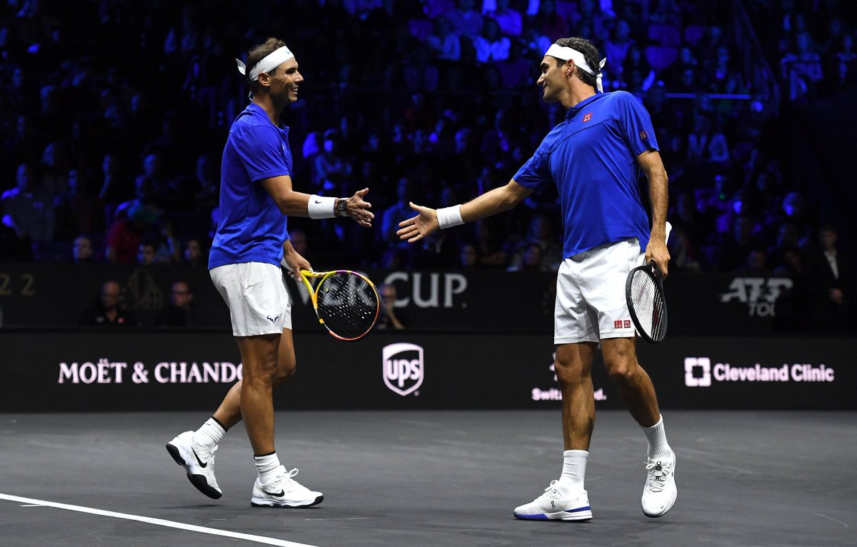 SooryaG4's tweet photo. The last ball has been struck, the final point played. It is the end of a towering career, one like no other. The most wonderful player to watch and undoubtedly the greatest of all time. Thank you Roger Federer, it has been a privilege. #RForever #RF #RogerFederer𓃵 #Peerless https://t.co/Cu31sbA3pd